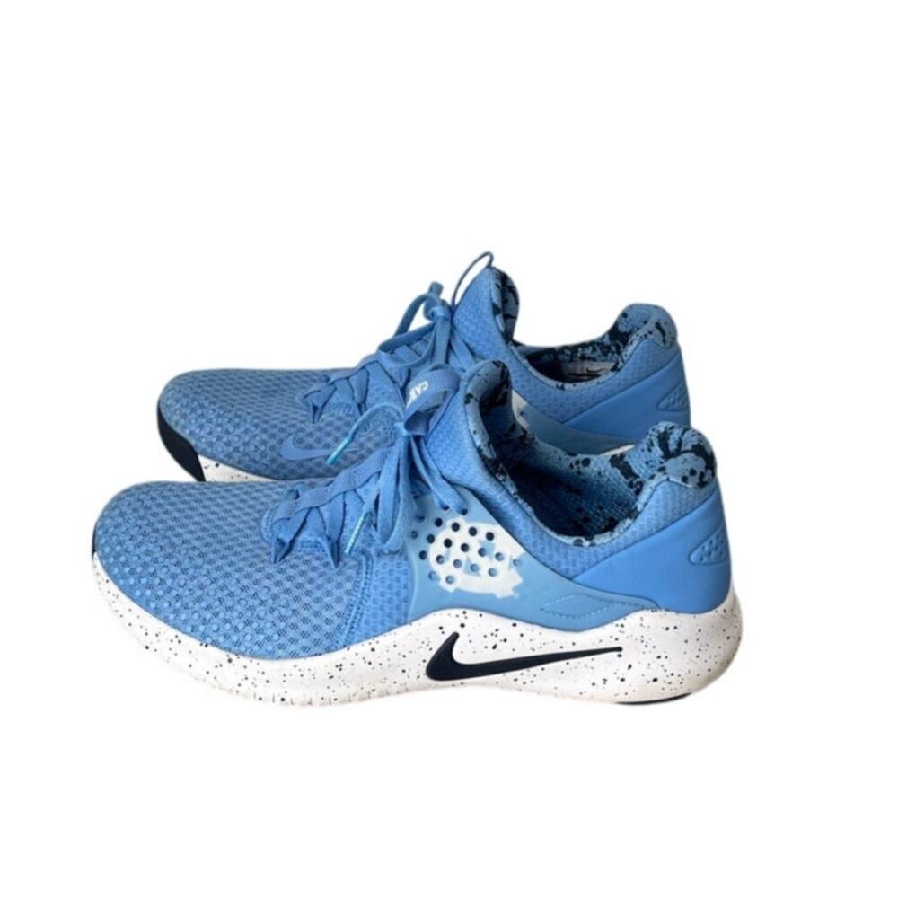 NIKE | Men's UNC North Carolina Tar Heels Free TR V8 Shoes | Size 8.5